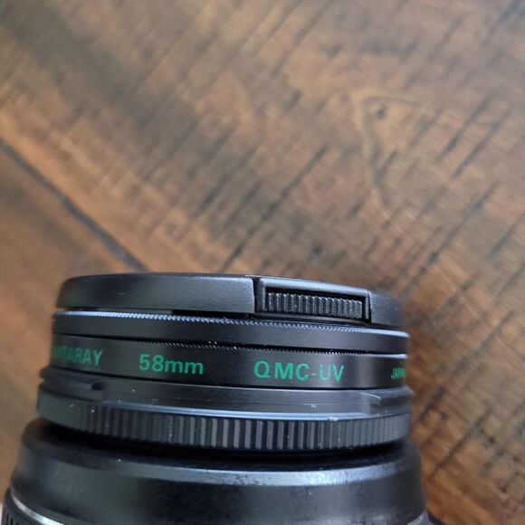 Canon EF-S 18-55mm f: 3.5-5.6 Black Telephoto Camera Zoom Lens - Picture 5 of 9